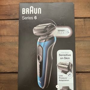 Braun Series 6-6020s Men's Rechargeable Wet & Dry Electric Foil Shaver